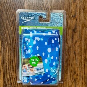 NWT Speedo Blue and White Fabric Armbands